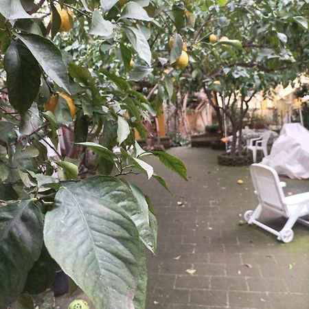 Il Giardino Nascosto Hotel Napels Buitenkant foto